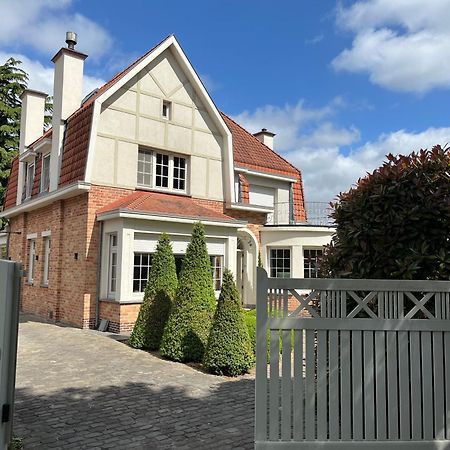 ヤブベーケ Cedrus Bed & Breakfast エクステリア 写真