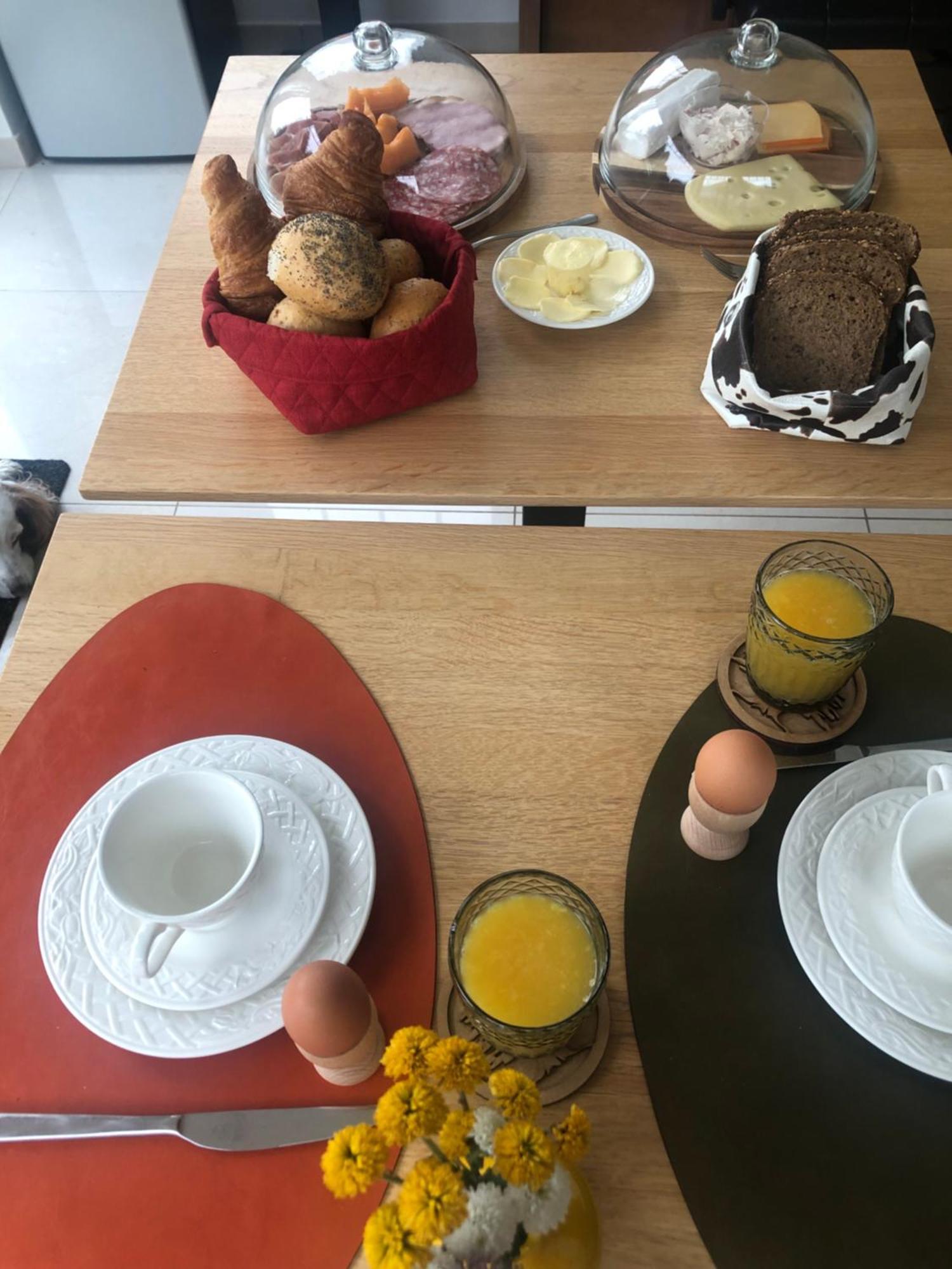 ヤブベーケ Cedrus Bed & Breakfast エクステリア 写真